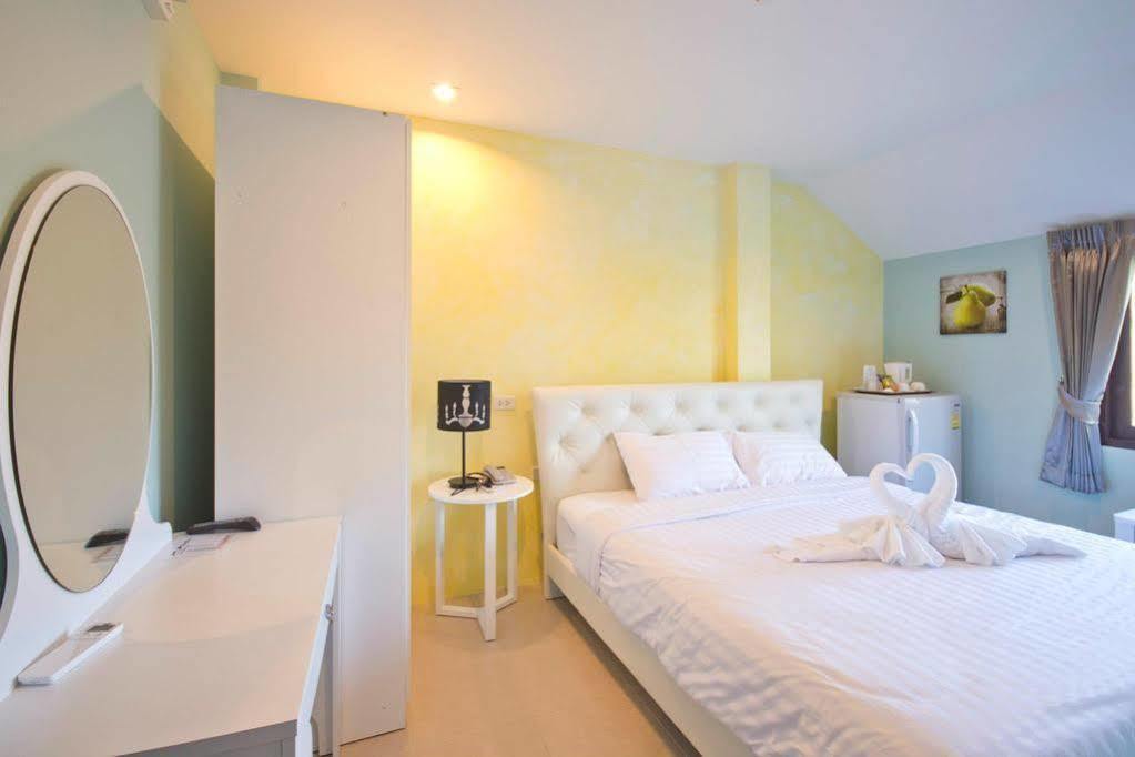 Oyo 345 The Click Guesthouse At Chalong Phuket Luaran gambar