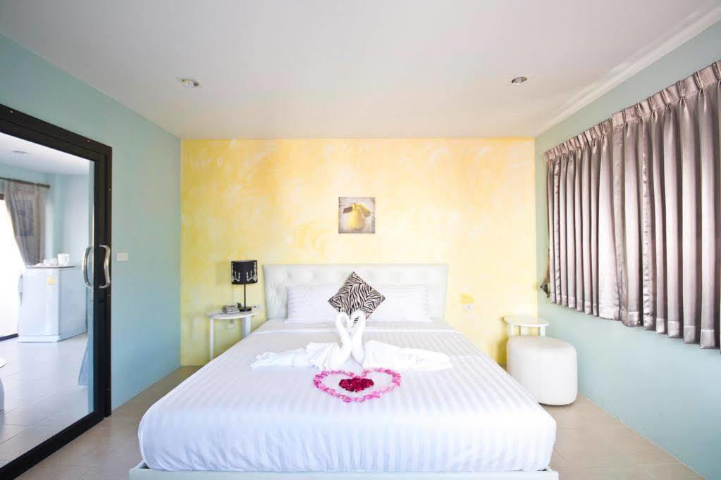 Oyo 345 The Click Guesthouse At Chalong Phuket Luaran gambar