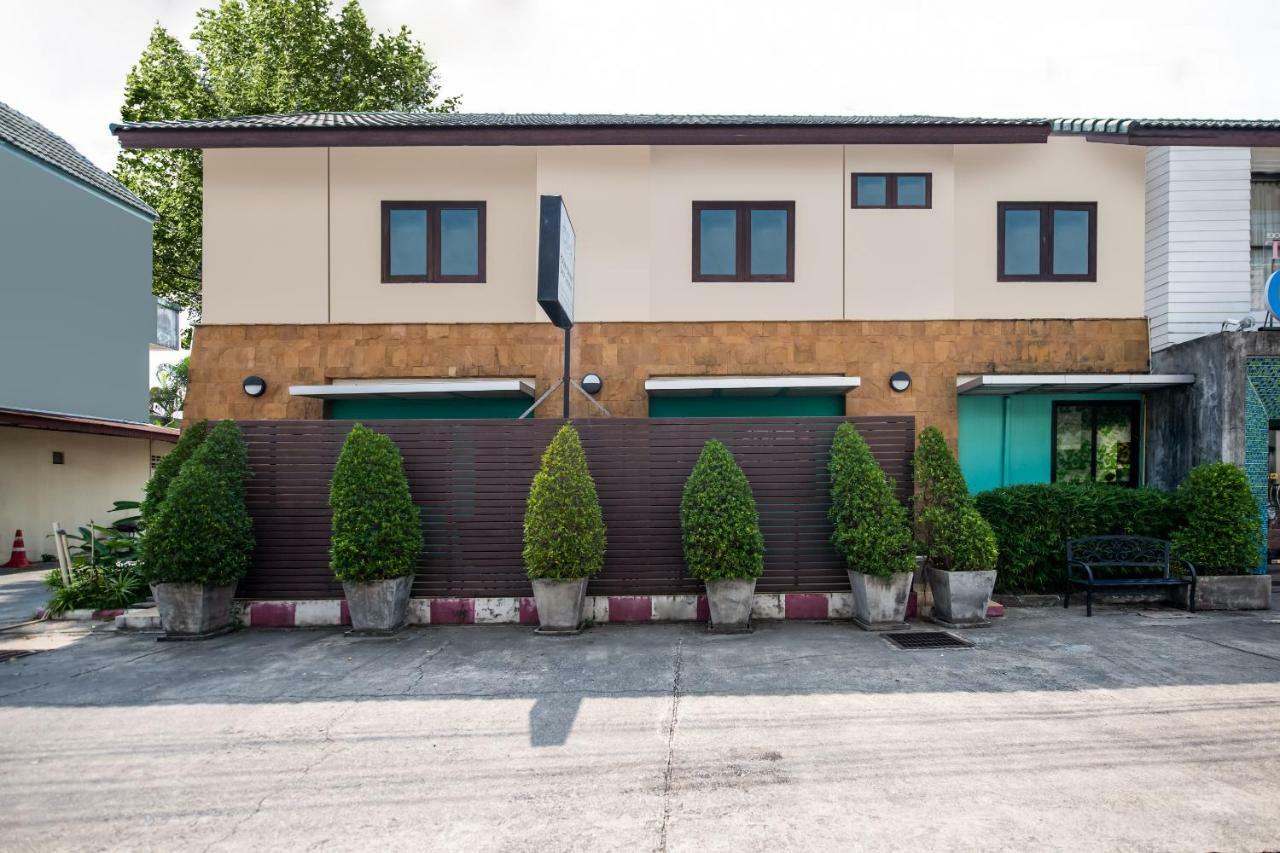 Oyo 345 The Click Guesthouse At Chalong Phuket Luaran gambar