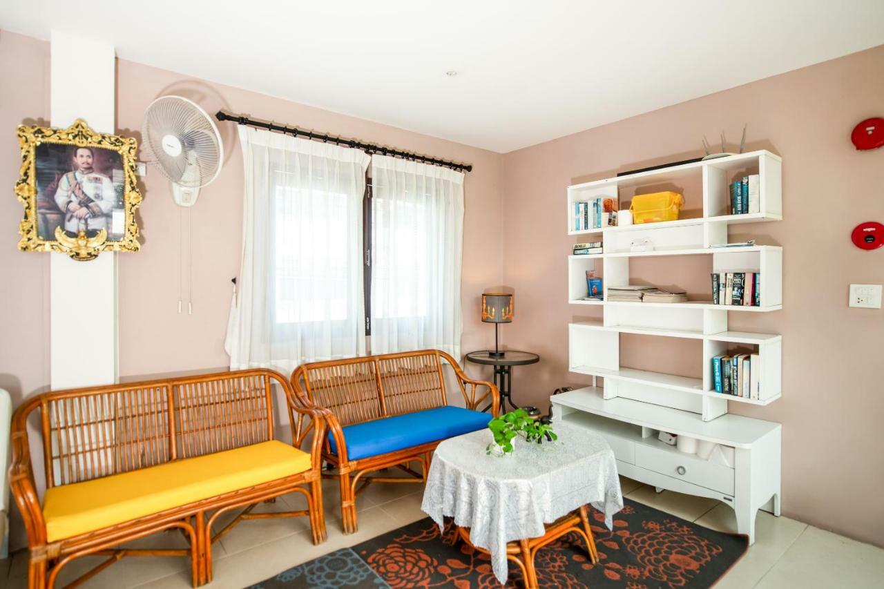 Oyo 345 The Click Guesthouse At Chalong Phuket Luaran gambar